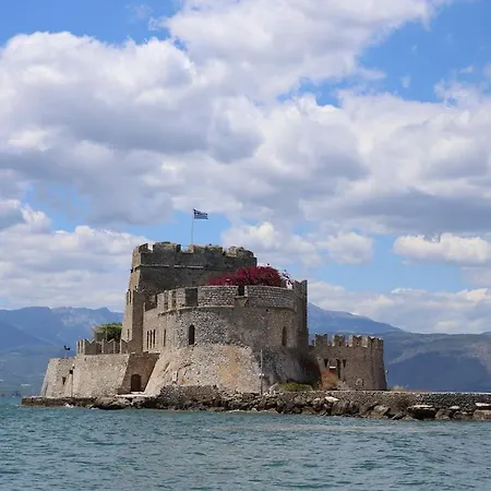 Old Town Next To Seafront Promenade * Nafplio