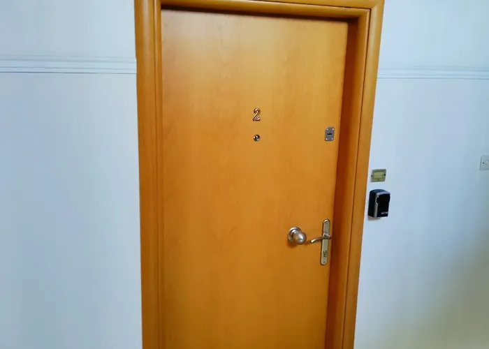 Old Town Next To Seafront Promenade Апартаменты